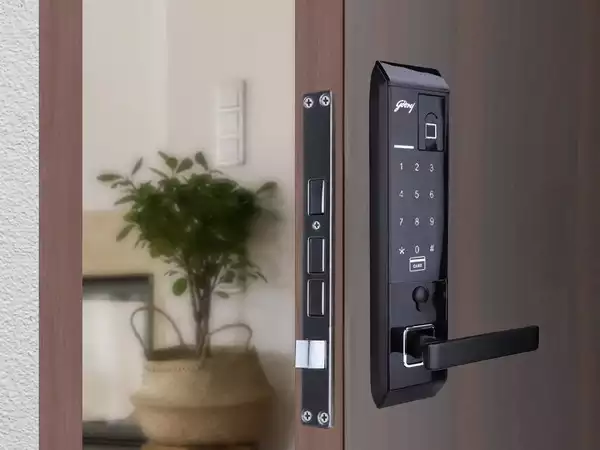 Choose Advanced Protection with Door Locks Engineered…