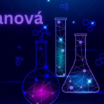 cyanová